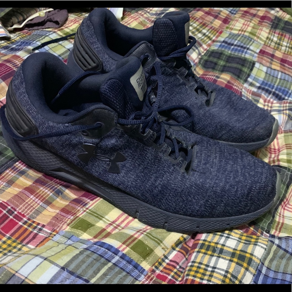 Men’s Under Armour Charged Shoes